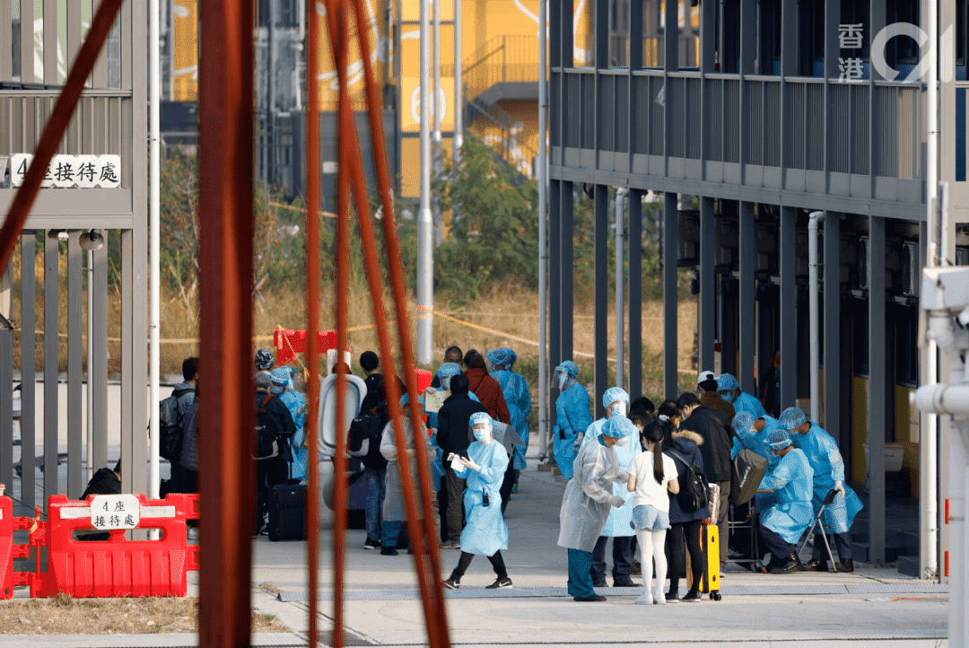 竹篙灣（wān）檢疫中心正在接（jiē）受隔離（lí）檢疫人員.png